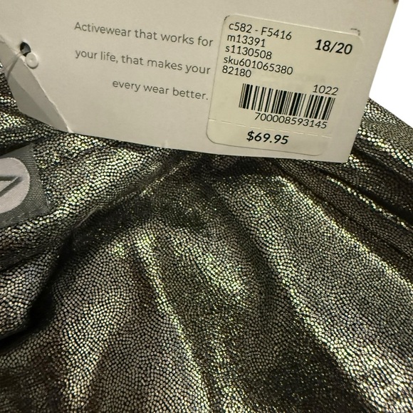 Lane Bryant LIVI Shine Crew Neck Sweatshirt & Mid Rise Jogger, NWT, 18/20 Silver - Picture 11 of 12